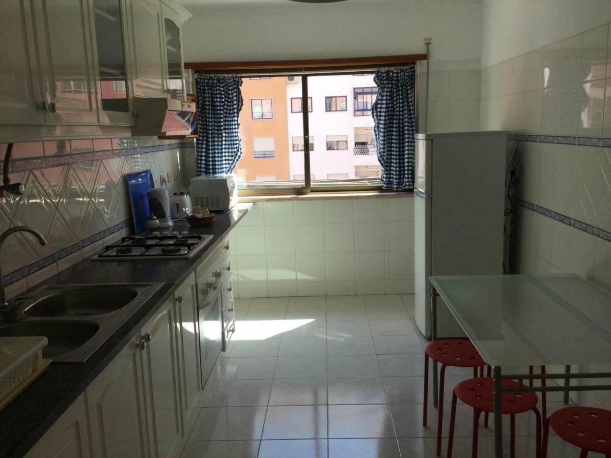 Apartamento Familiar Lisboa Taguspark São Marcos Esterno foto